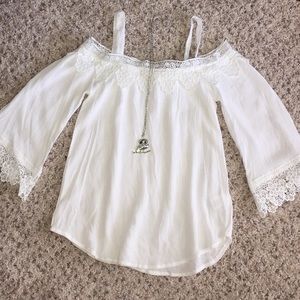 🦉NEW! Girl’s Beautees top size large and necklace